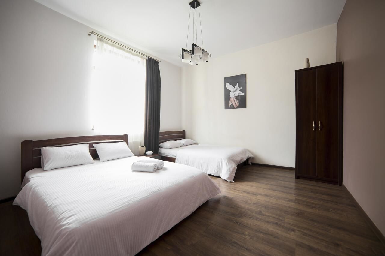 Отель Aparthotel Na Mytniy Львов-19