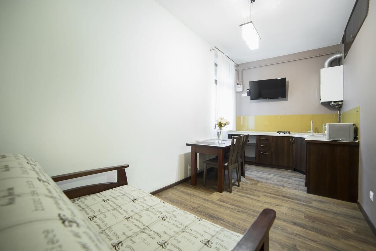Отель Aparthotel Na Mytniy Львов-24
