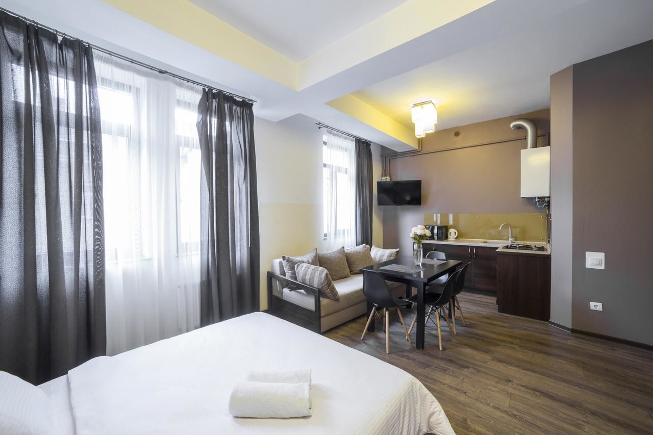 Отель Aparthotel Na Mytniy Львов-44