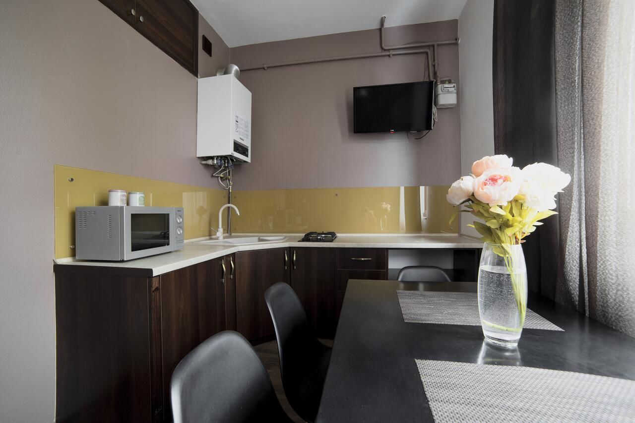 Отель Aparthotel Na Mytniy Львов-11