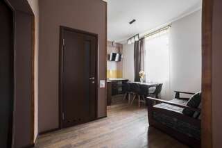 Отель Aparthotel Na Mytniy Львов Апартаменты-студио-7