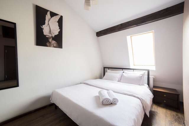 Отель Aparthotel Na Mytniy Львов-5