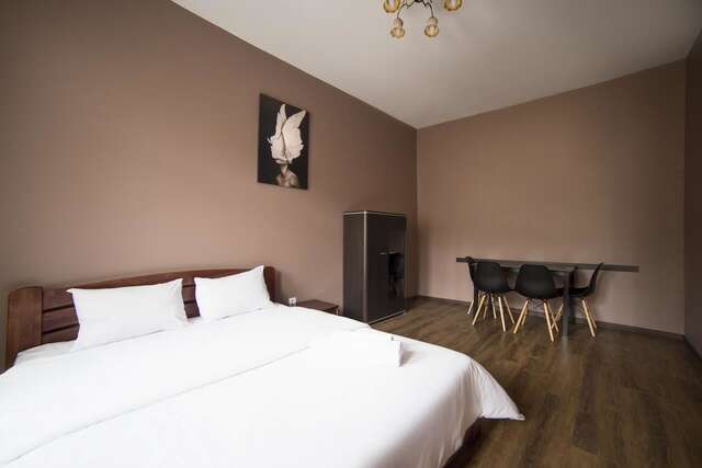 Отель Aparthotel Na Mytniy Львов-6