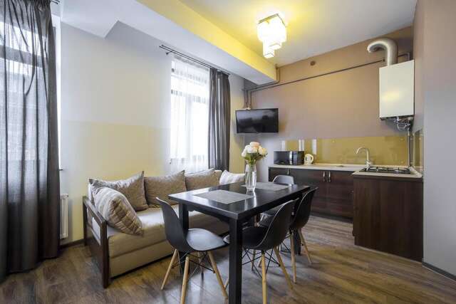 Отель Aparthotel Na Mytniy Львов-42