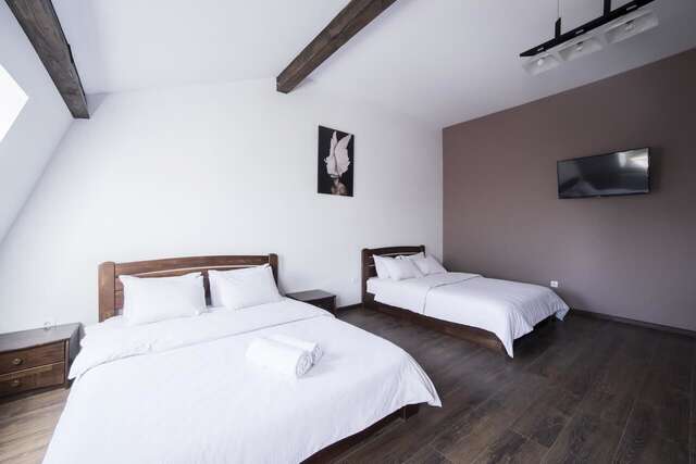 Отель Aparthotel Na Mytniy Львов-7