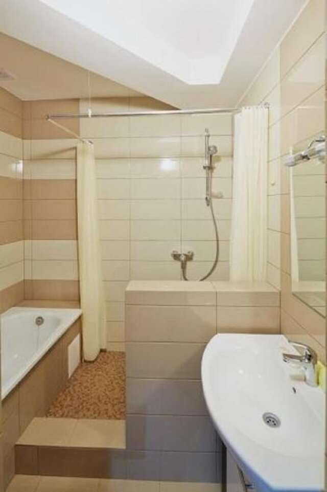 Отель Aparthotel Na Mytniy Львов-68